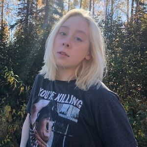 Meet your Posher, Hailey